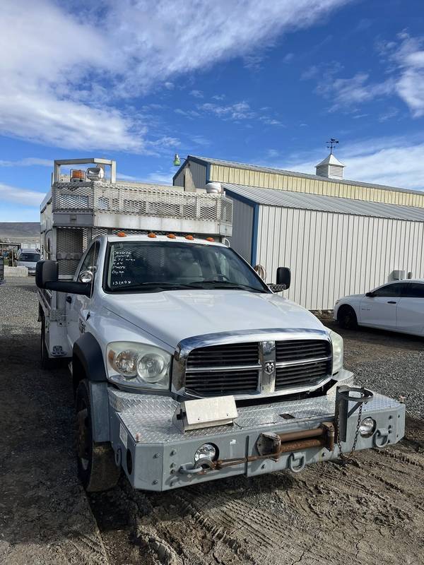 2009 Dodge Ram 5500HD 4WD FlatBed Truck