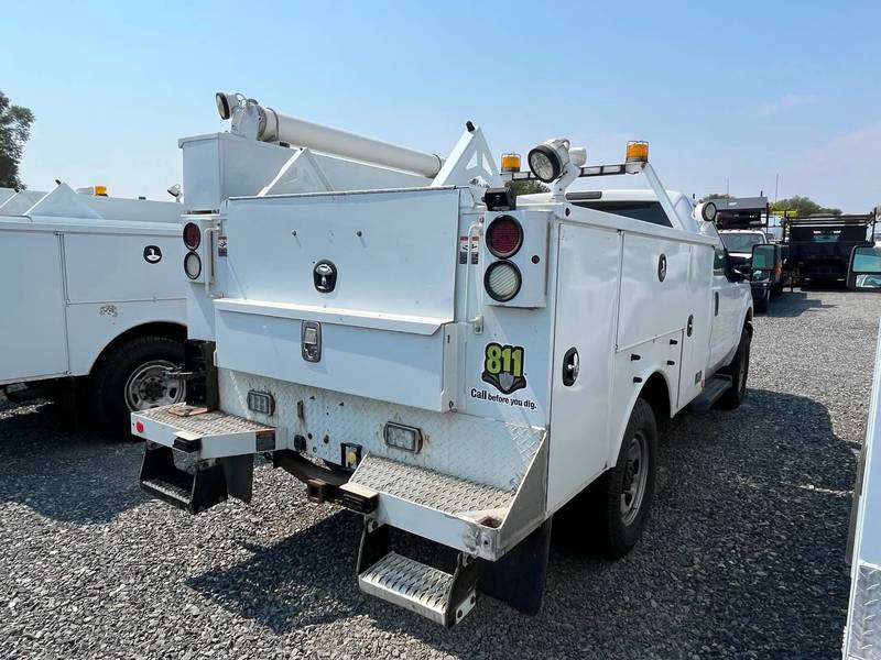 2016 FORD F350, 4x4, UTILITY TRUCK (CN 1034)