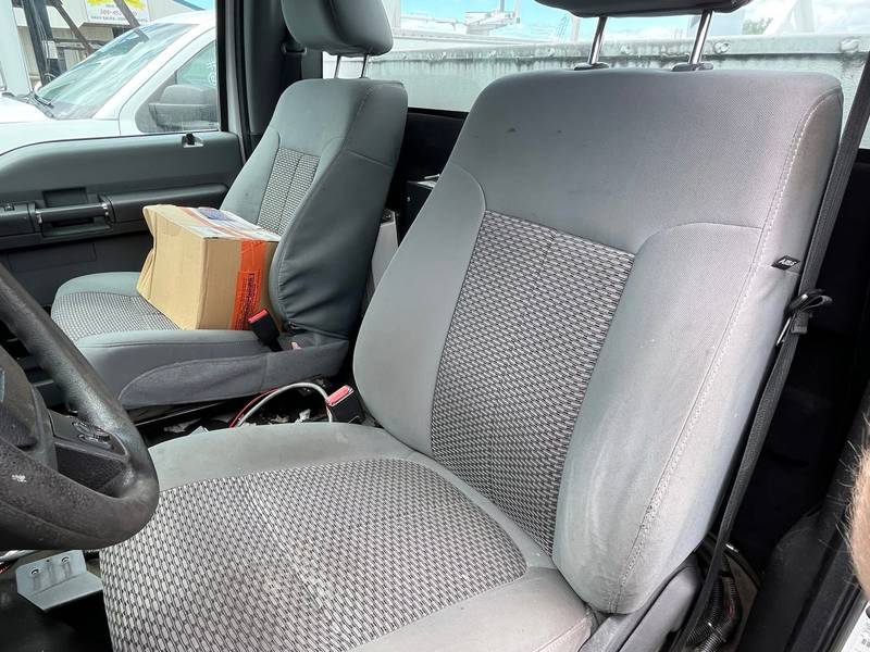 2016 Ford F350 4x4 Utility Truck