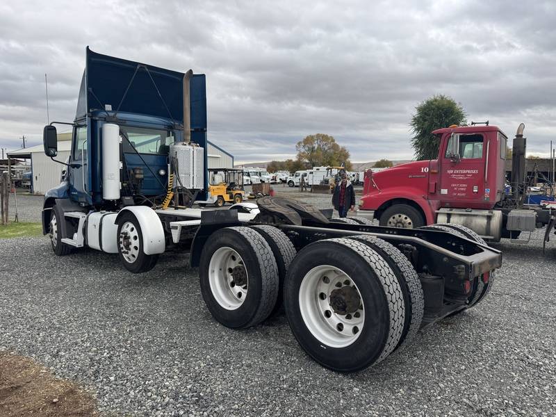2013 Mack CXU Tri-Axle Truck Tractor