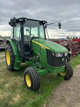 2022 JD 5075 M Tractor