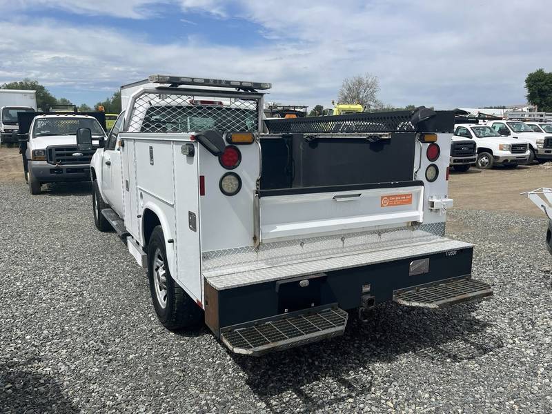 2011 GMC Sierra 3500, Utility, 4x4, Dsl, (CN-92)