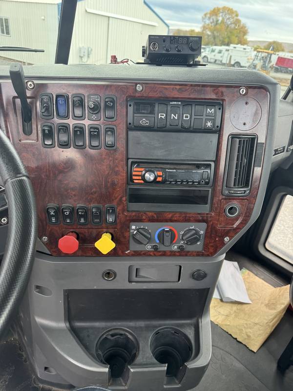 2013 Mack CXU Tri-Axle Truck Tractor
