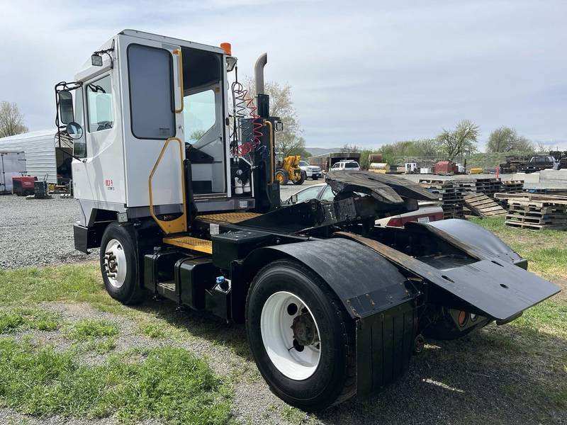 2017 Kalmar Ottawa T2 Yard Goat (CN-52)