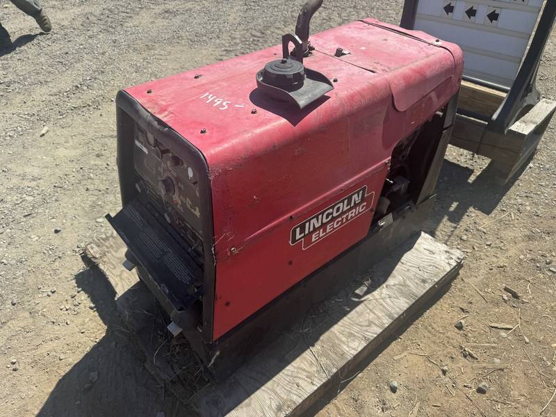 Lincoln 250 electric arc portable gas welder