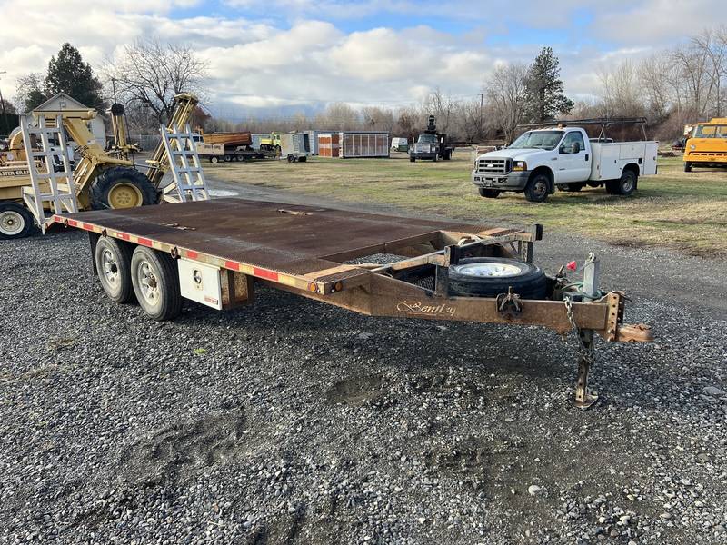 2008 Bentley snow cat 17 ft trailer (CN 1005)