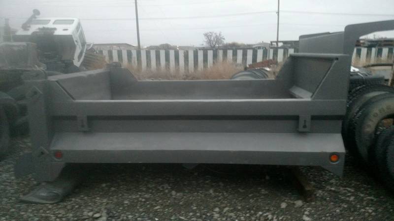 2-3 Yrd Dump w/Hoist