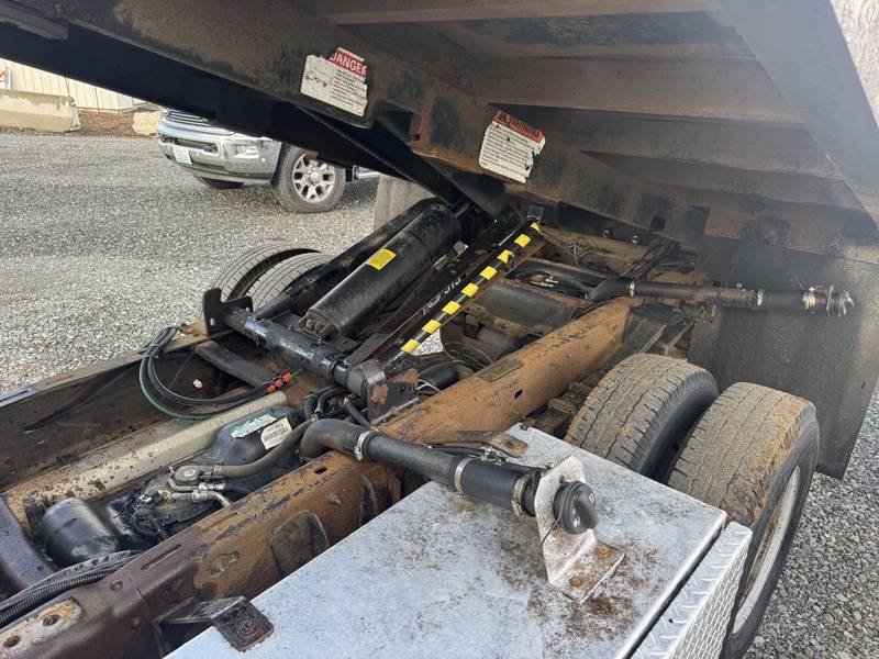 2006 Chevy 3500, 10 ft Flatbed W/Hoist, Front snow plow,  (CN 27)