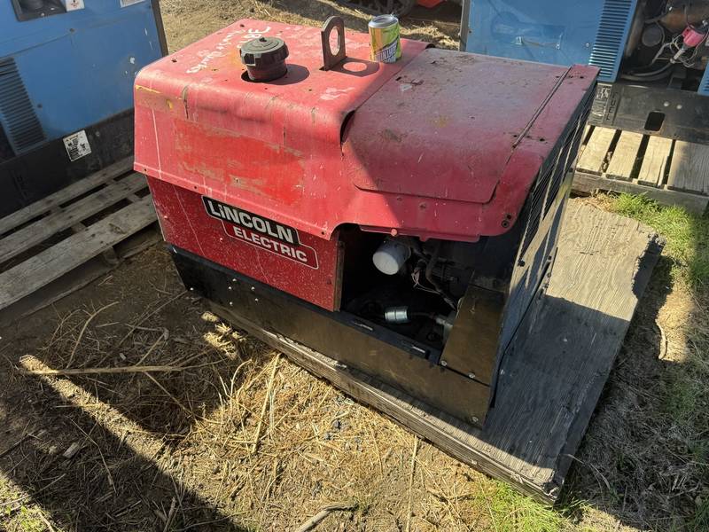 Lincoln 250 electric arc portable gas welder