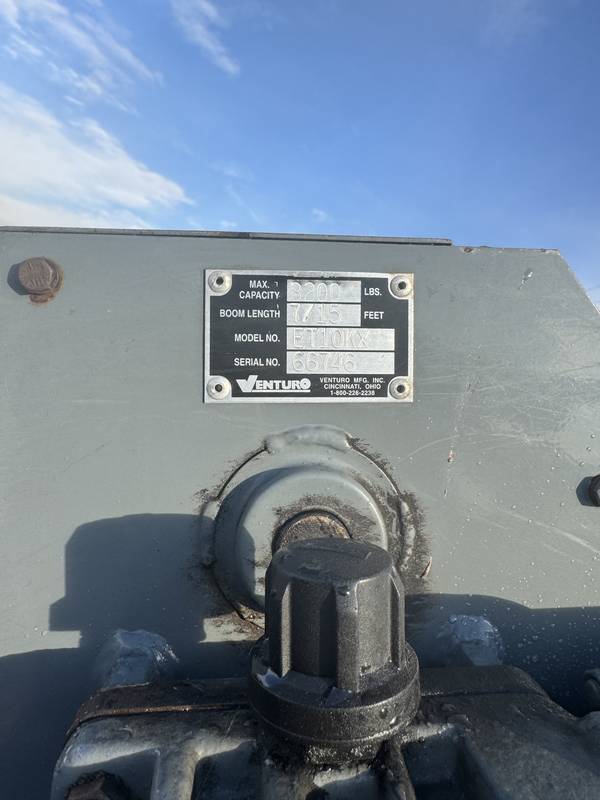 2006 GMC C5500 4x4, 4 yrd dump truck W/snowplow/sander (CN 1019)