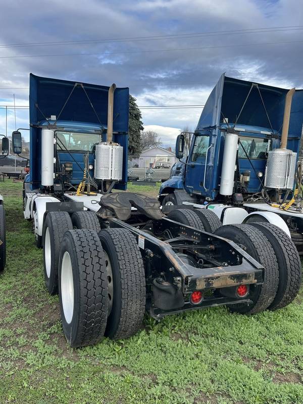 2017 Mack CXU613 Tri-Axle Truck Tractor (CN-12)