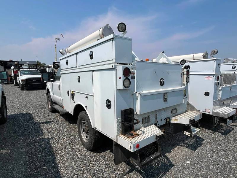 2016 FORD F350, 4x4, UTILITY TRUCK (CN 1034)
