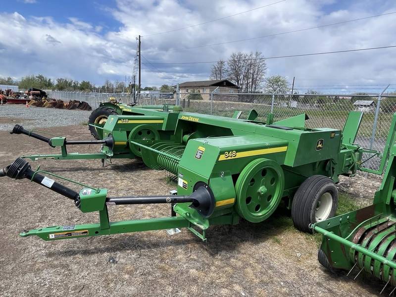 2023 John Deere 348 pto baler