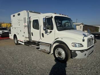 2014 Freightliner Crewcab, m2-106 Utility Truck (CN 39)