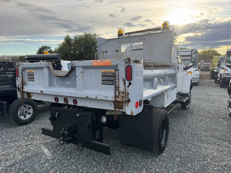 2006 GMC C5500 4x4, 3-4 Yard Dump Truck (CN-30)
