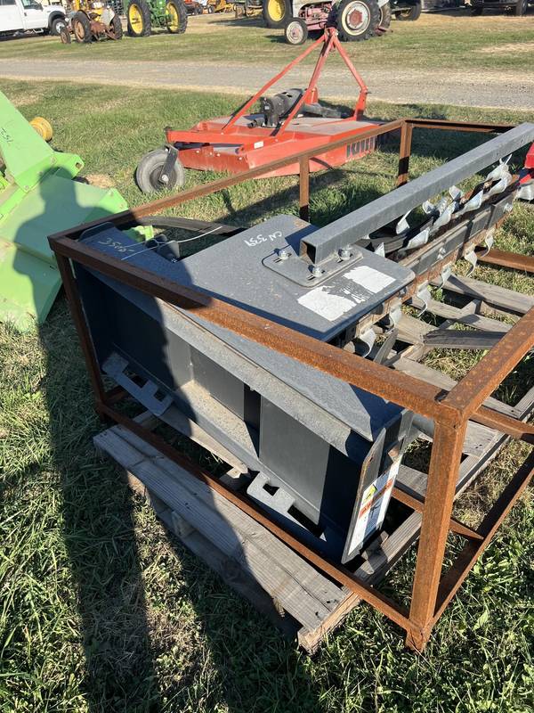 Wolverine Hydraulic Skidsteer MT Trencher