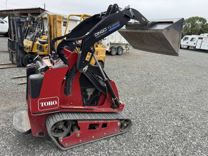 2026 Toro Dingo TX 1000, Track Loader