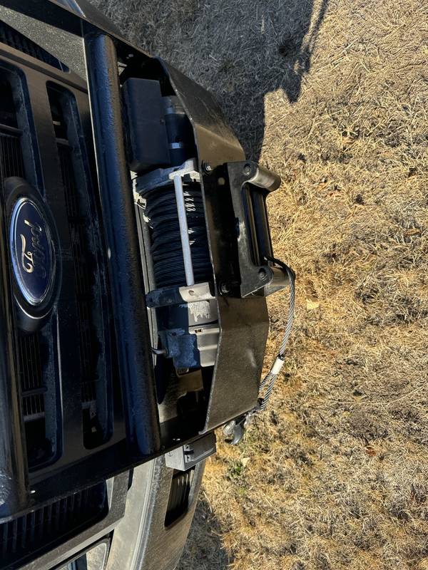 2008 Ford F350 XL, ext cab, 4x4, Utility (CN 48)