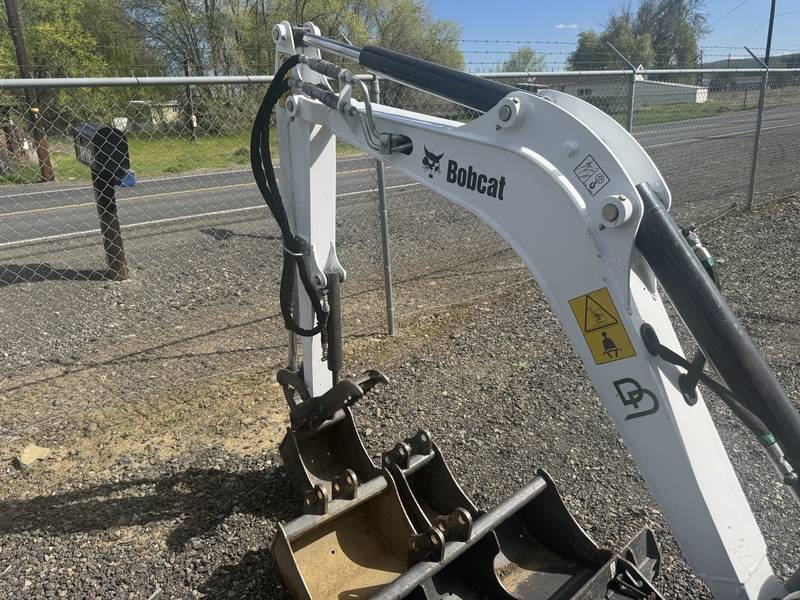 2022 Bobcat E-20 Mini Excavator 