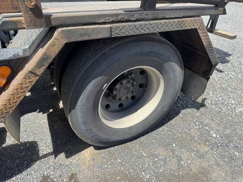 2012 Peterbuilt Model 348, Hook Chain Box Mover Truck