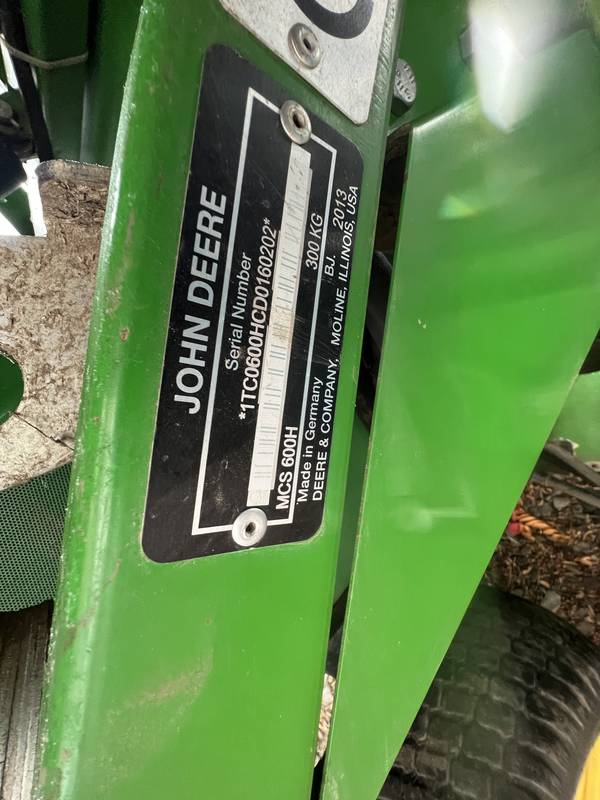 JD 1445, 4x4, Dsl,  60’ Commercial Mower with Dumping grass catcher 