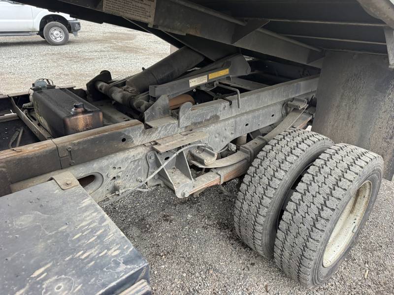 2008 Ford F550 2-3 yrd Dump Land scraper fold down sides(CN 16)