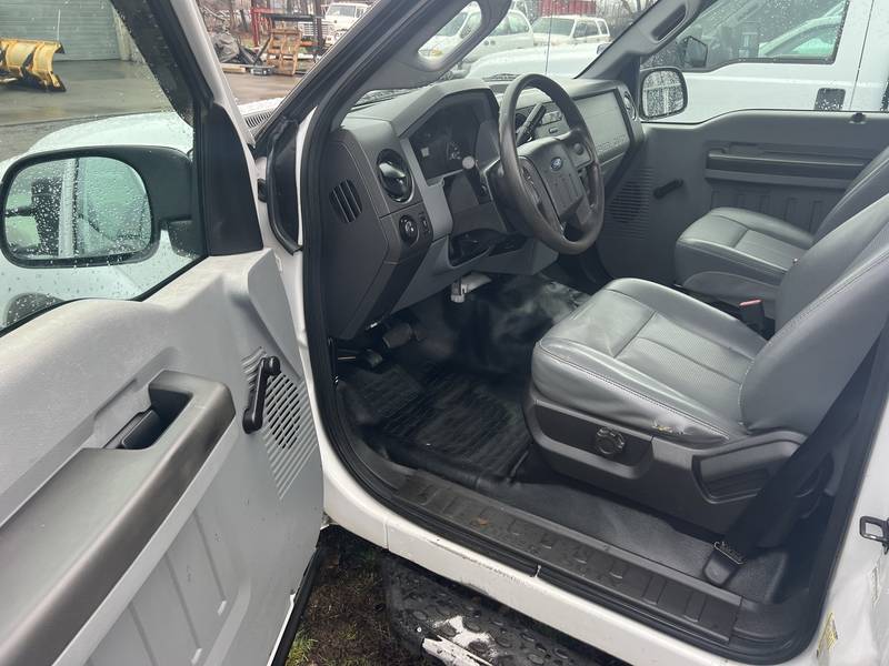 2013 Ford F250, pickup, (CN 86)