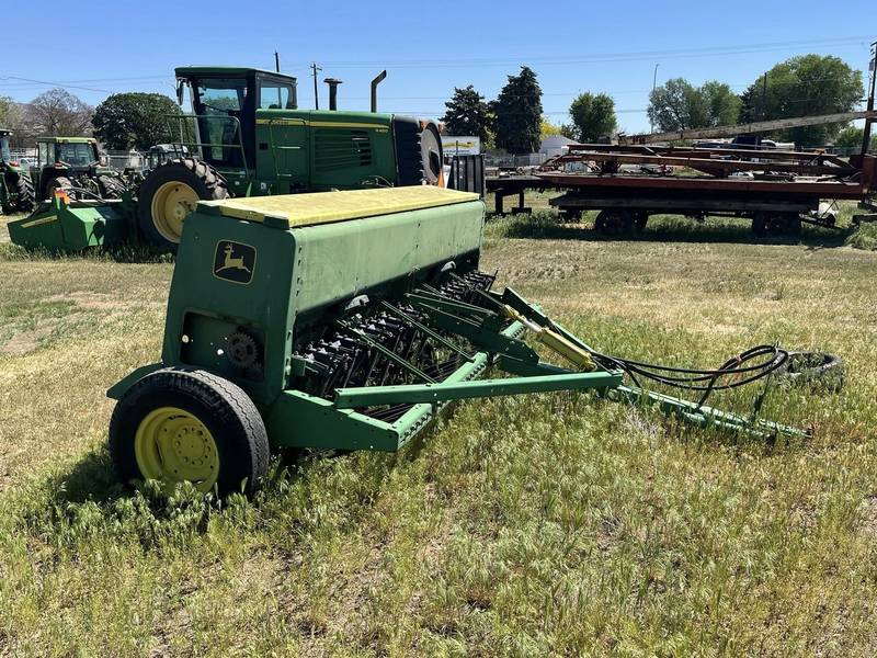 John Deere Seeder Drill