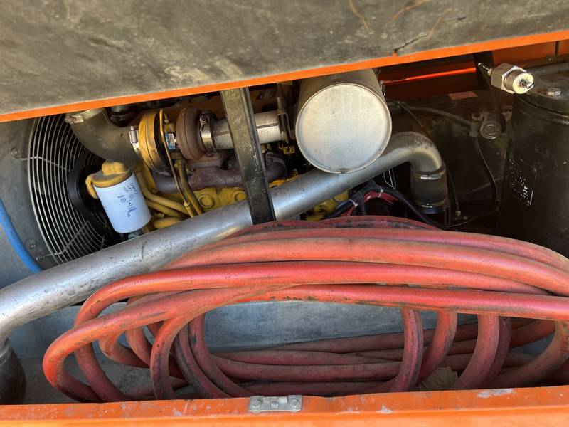 2011 Sullivan,  185 CFM Dsl air Compressor (CN 12))
