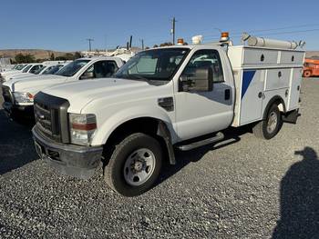 2009 Ford F350 XL SD 4x4, Utility Truck, (CN 81)