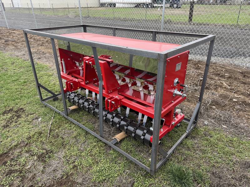 2025 New 3 pt or skidsteer mt 6 ft seeder