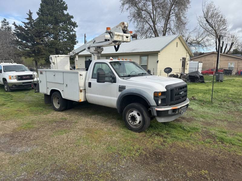 2008 Ford F450 35 ft Bucket Truck, 4x4