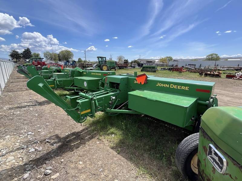 2017 John Deere 348 pto baler