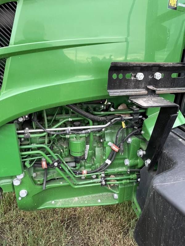 2022 JD 5075 M Tractor