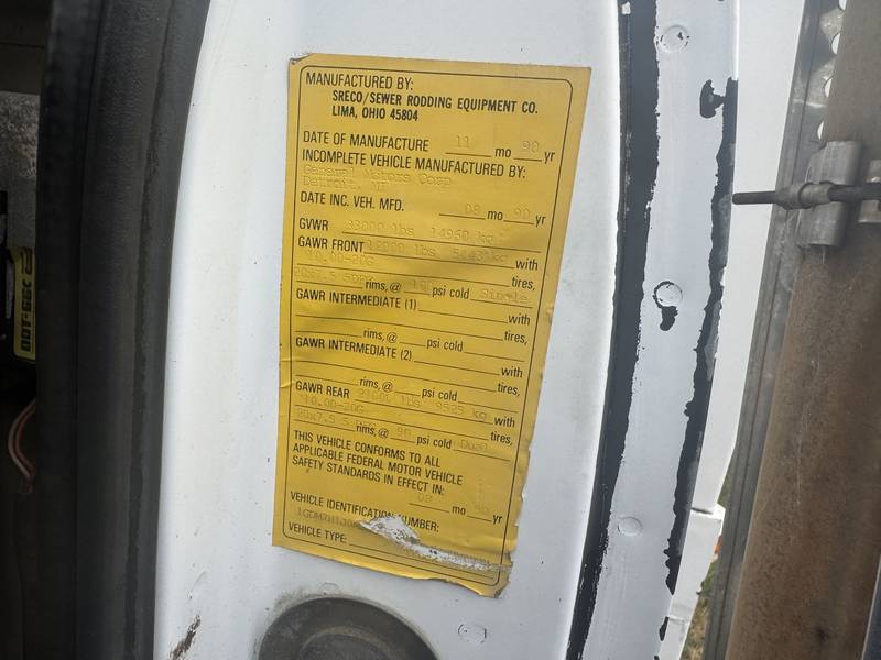 1991 GMC Topkick Flusher struck (CN 1006)