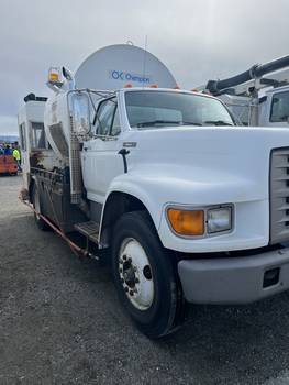 1996 Ford F600 sewer router truck (CN.  ))