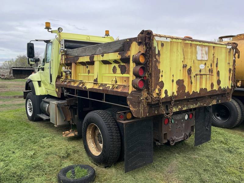 2009 IHC 7600, 5 yrd Dump Truck (CN 97)