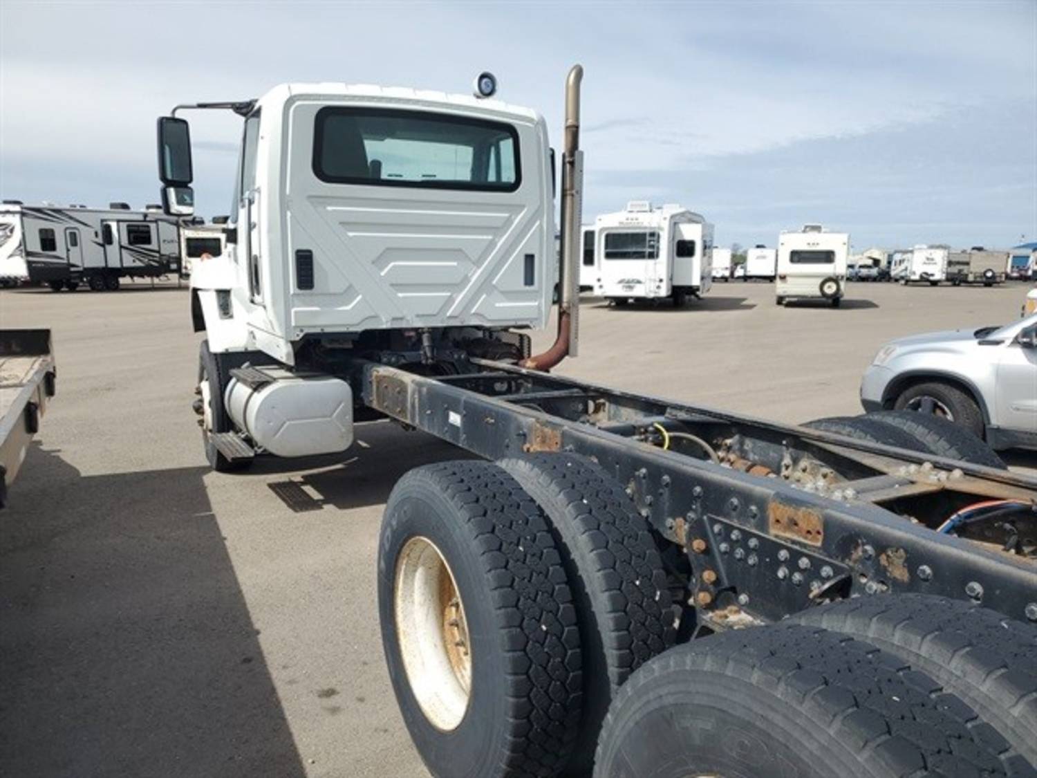 2012 IHC 7500 Cab Chassis, Tandem axle truck - Heaverlo Northwest