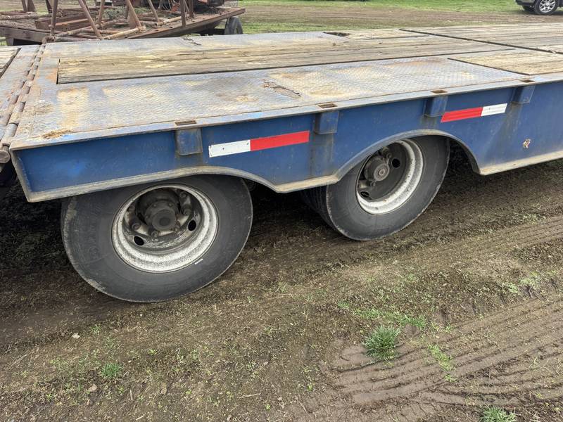 1998 Trail Ezee 48ft Hydraulic Tail Equipment Trailer