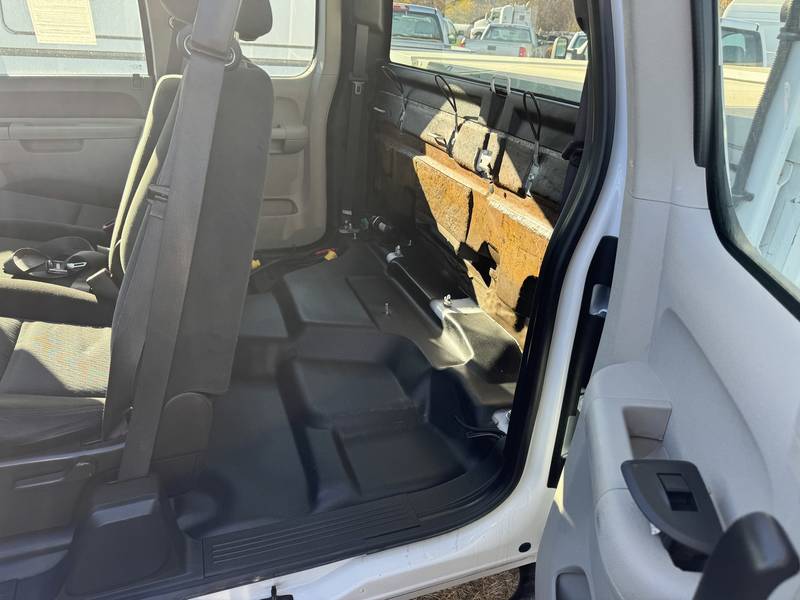 2012 Chevy 3500 Silverado Utility 4x4 (CN 1023)