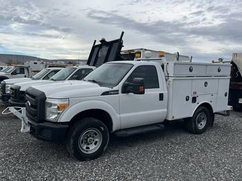 2015 Ford F350, 4x4, Utility, (CN 37)