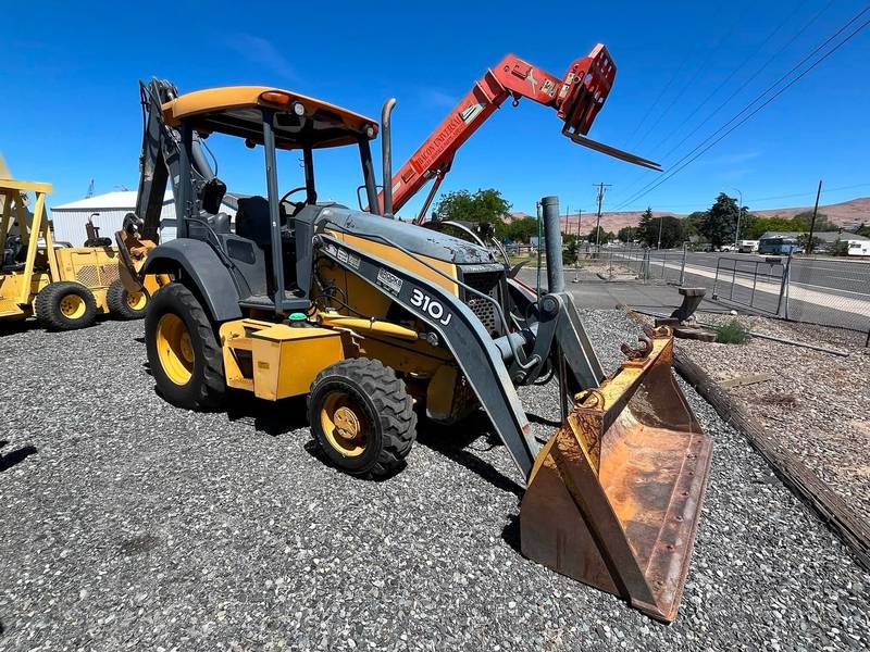 2009 John Deere 310J 4x4 BackHoe