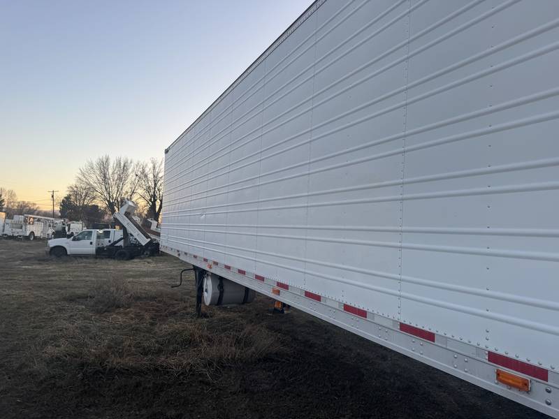 2010 Great Dane 53 ft Refer Trailer (CN 1069)
