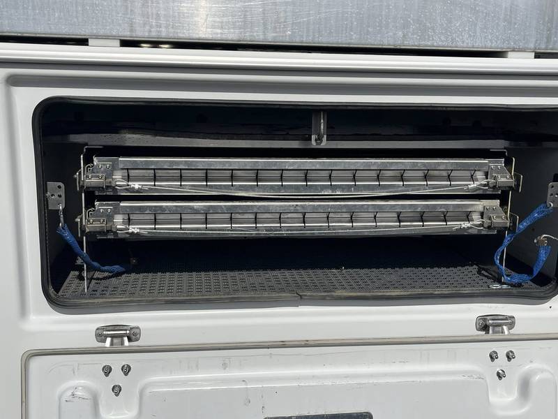 2019 Ford F550 4x4 40ft Bucket Truck W/MATERIAL LIFT  (CN 1005)