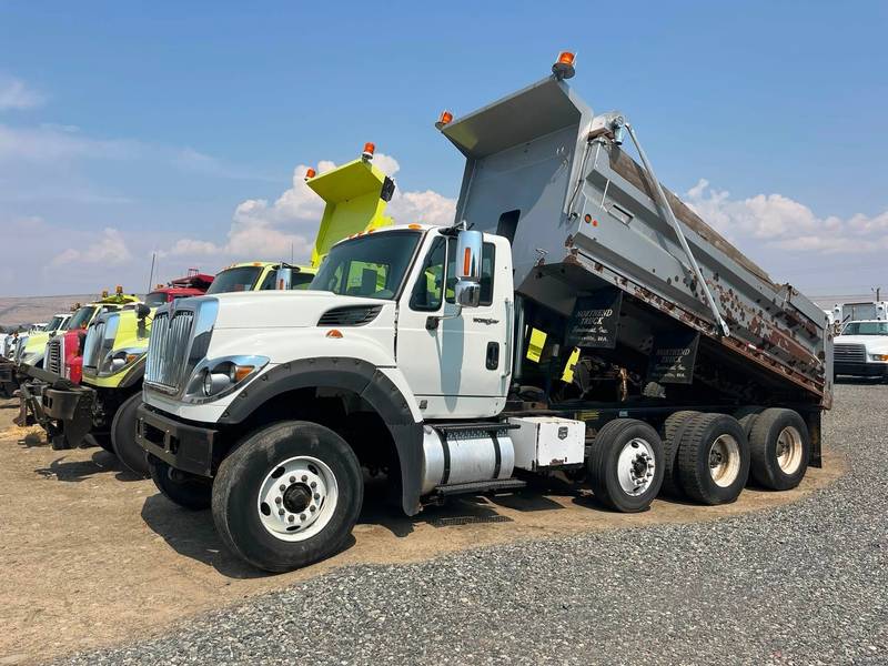 2014 IHC 2574 4 axle 12-14 yrd Dump Truck (CN 18)