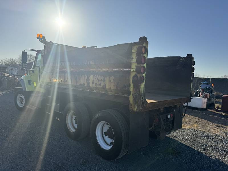 2007 IHC 7600 12 YRD Dump Truck (CN 1084)
