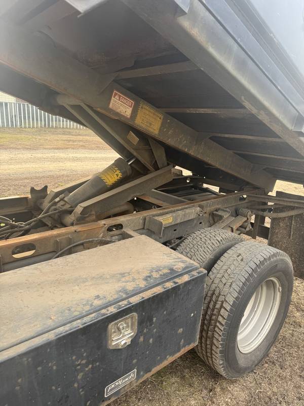 2008 Ford F350, 10 ft bed with hoist, (CN 1127)