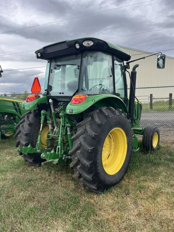 2022 JD 5075M Tractor