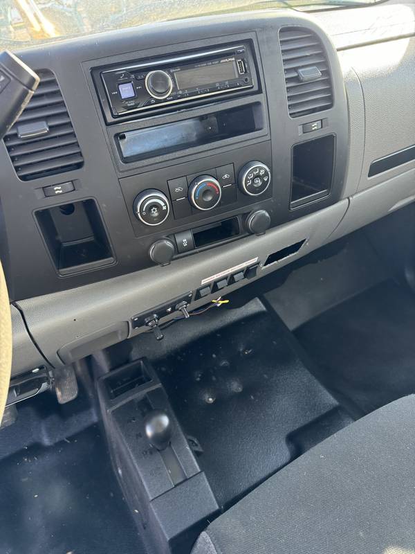 2012 Chevy 3500 Silverado Utility 4x4 (CN 1023)