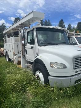 2005 Frieghtliner  M2, Service truck, (CN 21))